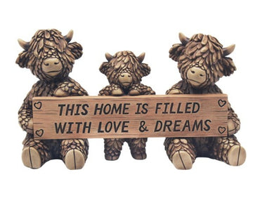 HUGHIE HIGHLAND COWS LOVE & DREAMS