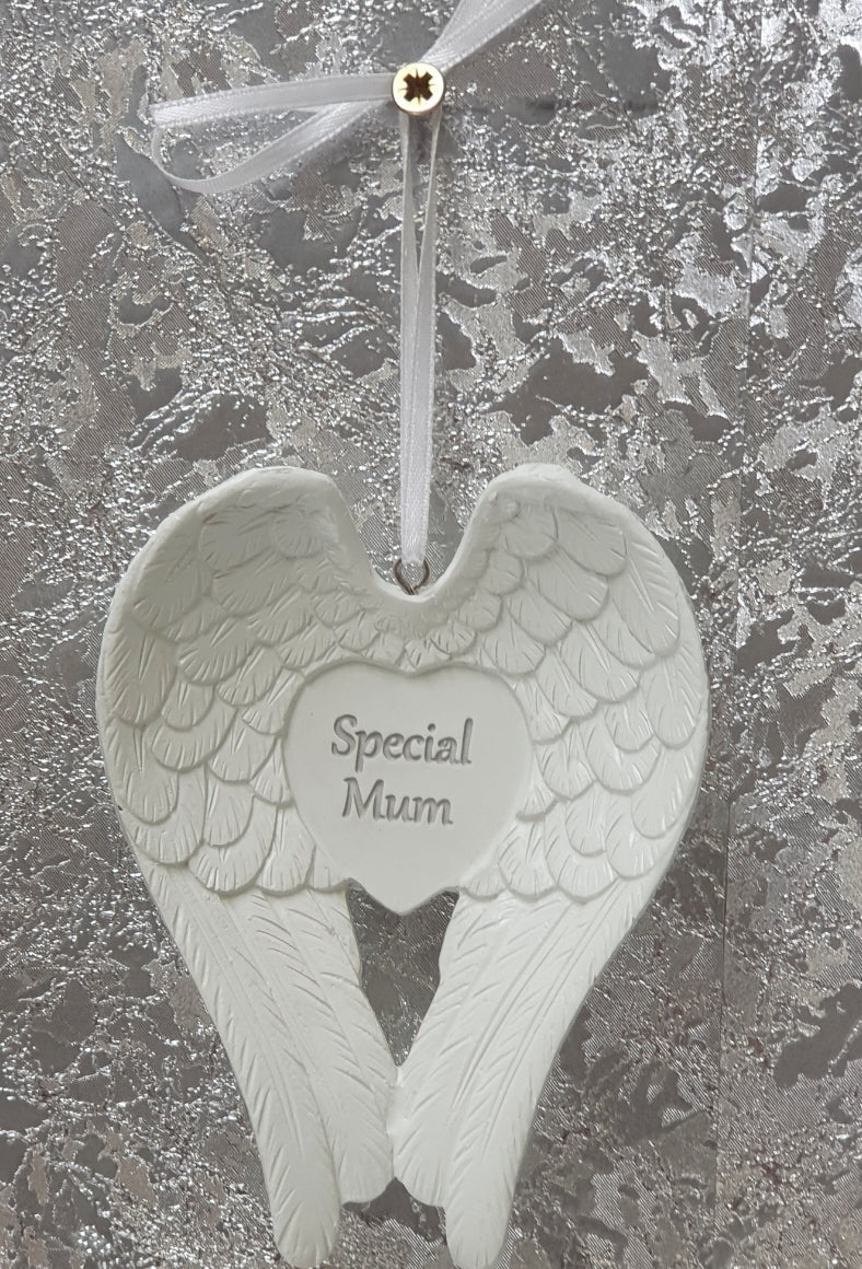 THOUGHTS OF YOU HANGING RESIN WINGS PLAQUE - MUM